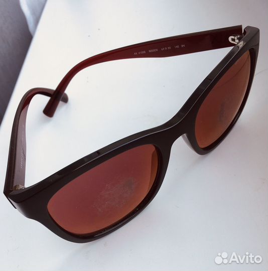 Солнцезащитные очки Armani Exchange