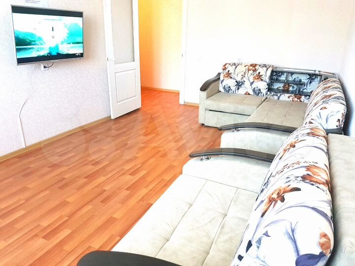 2-к. квартира, 70 м², 8/10 эт.