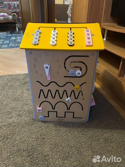 Бизиборд Занятный Дом