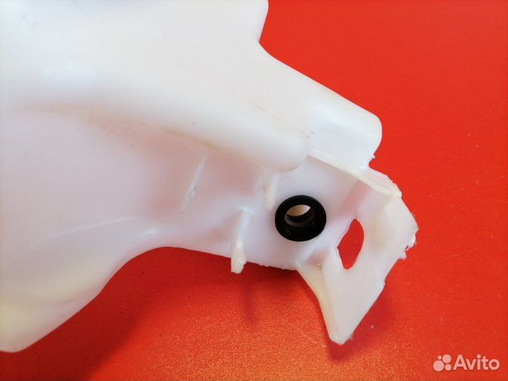 Бачок омывателя Hyundai Solaris RB G4FC 2012