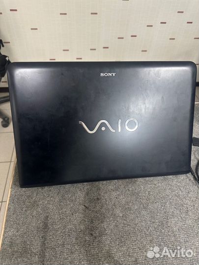 Большой ноутбук Sony Vaio 17.3/Corei3/6Gb/750Gb