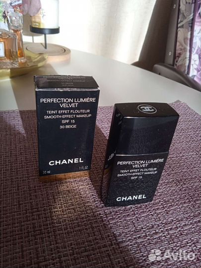 Тональный крем Chanel