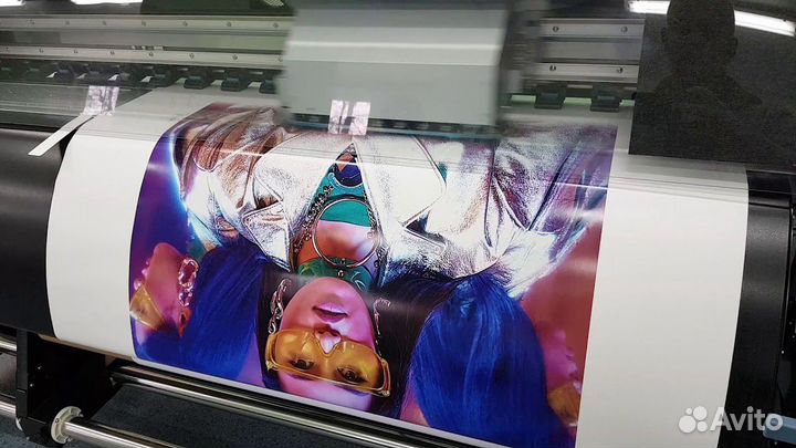 Печать наклеек, стикеров, самоклейки, табличек