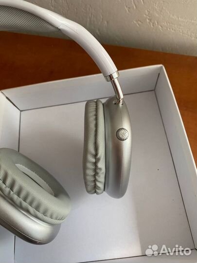 Airpods max