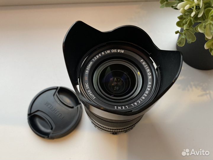 Объектив Fujifilm XF 18-55mm f/2.8-4 R LM OIS