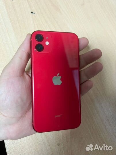 iPhone 11, 64 ГБ