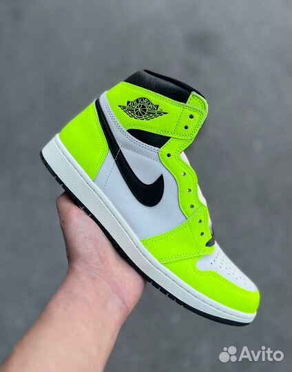 11 US. Jordan 1 Retro High OG Visionaire. Оригинал