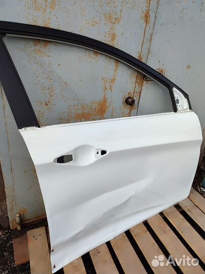 Дверь передняя правая Hyundai Solaris 1