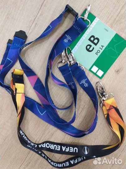 Ланьярд Лига Европы и ручки оригинал