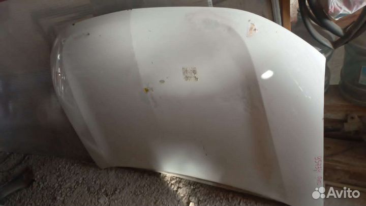 Капот Mitsubishi outlander