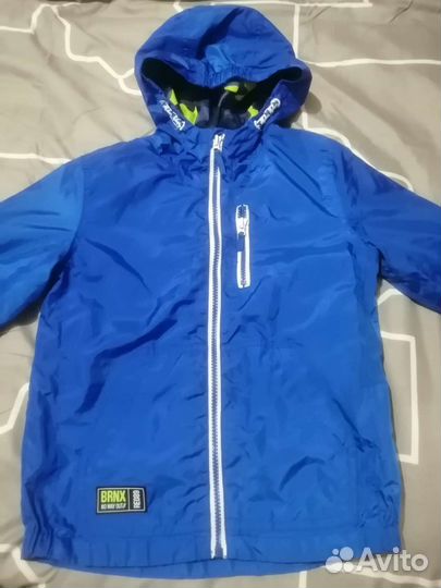 Куртка ветровка