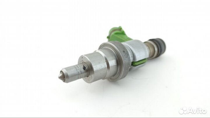 Форсунка топливная Toyota Isis ANM10 1azfse 2005