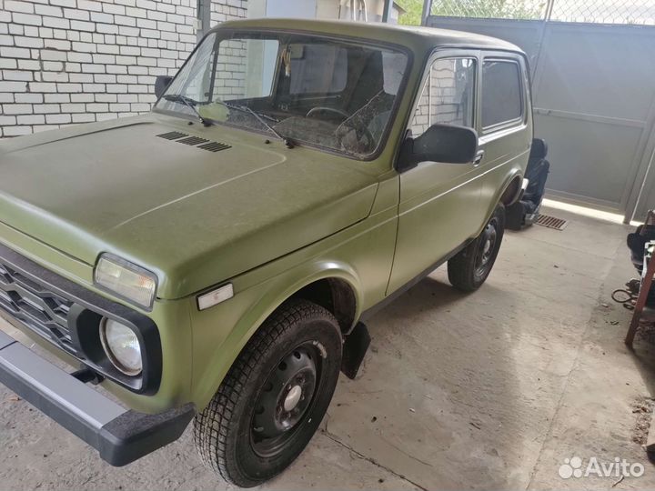 LADA 4x4 (Нива) 1.6 МТ, 1997, 118 400 км