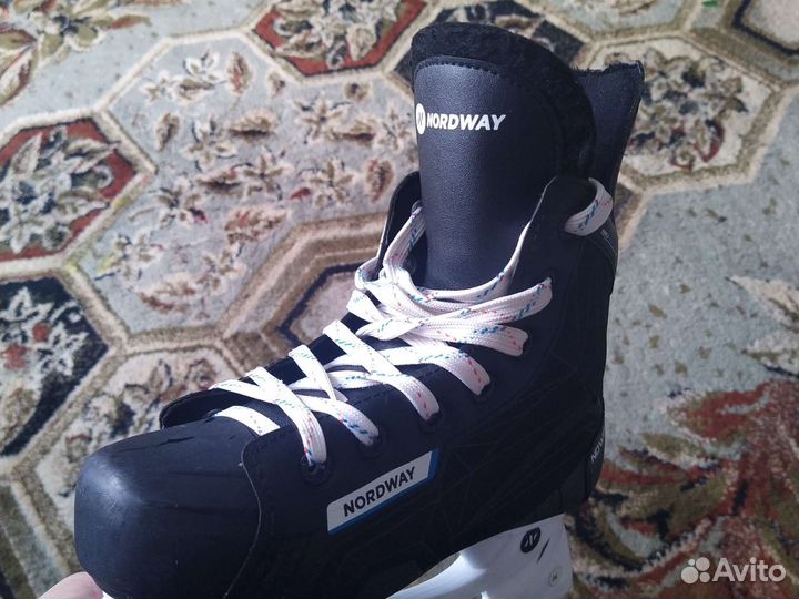 Коньки хоккейные детские 34 размер