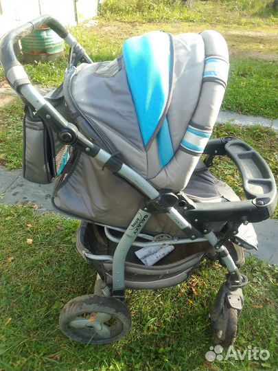 Прогулочная коляска
