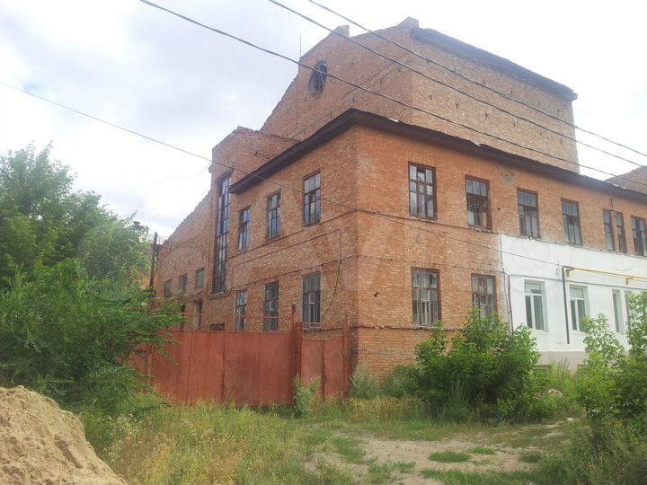 Нежилое здание, этаж 1-3