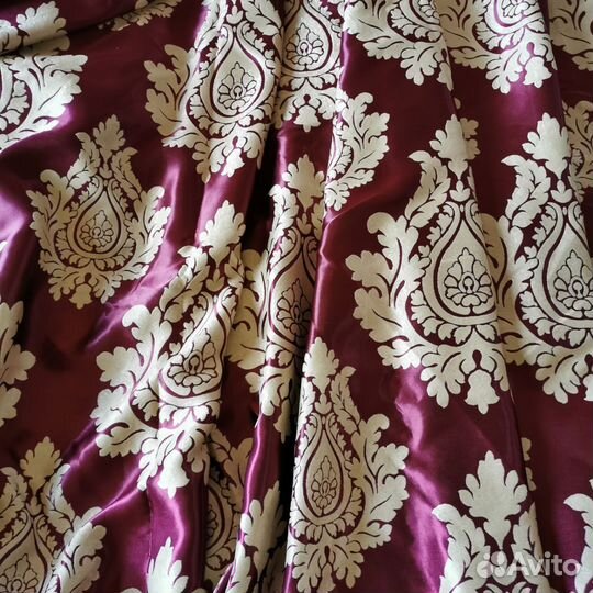 Отрез ткани для штор или мебели