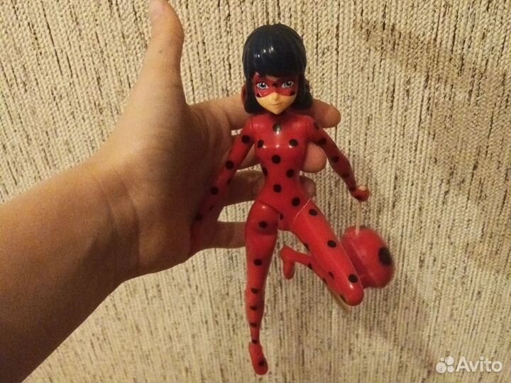 Игрушка леди баг