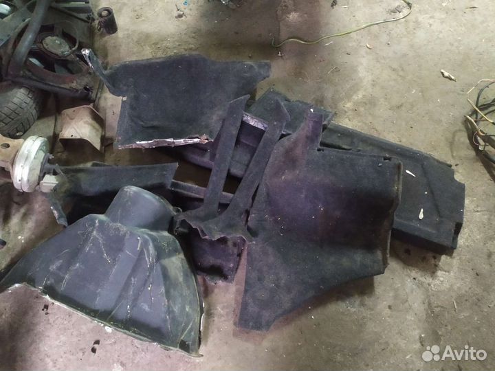 Акустическая полка ваз 21099