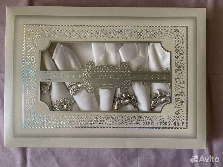 Новый набор скатерь и салфетки