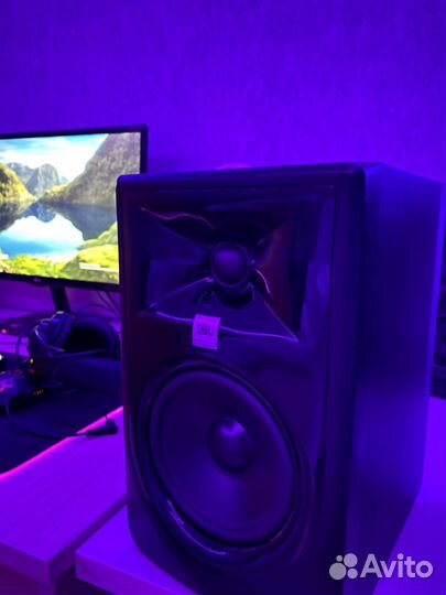 Студийные мониторы Jbl 305p mkii