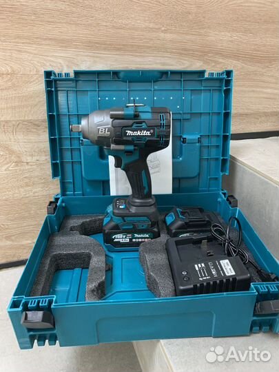 Гайковерт грузовой makita 2000 N новый