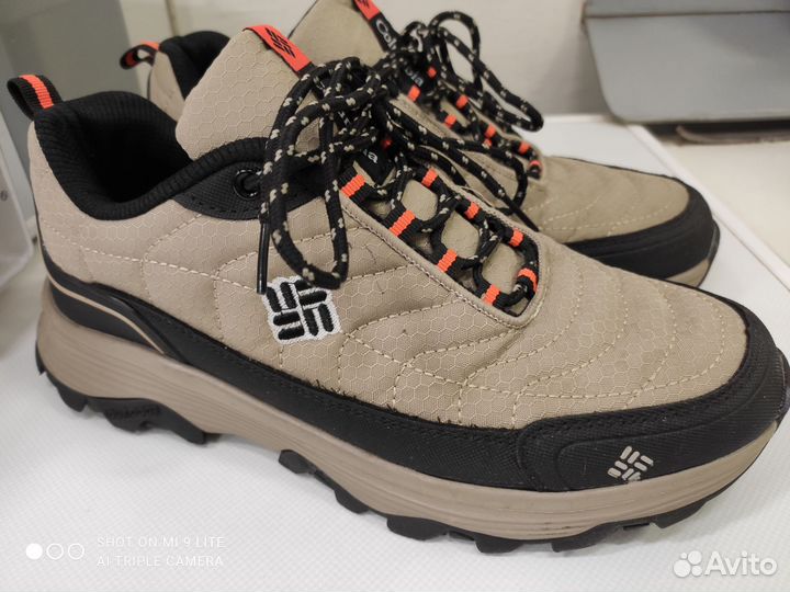 Кроссовки columbia