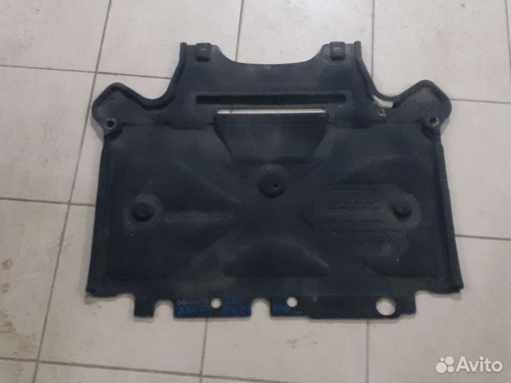 Защита двигателя Audi A4 B8