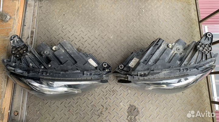 Фара, фары Mercedes-Benz E213