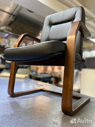 Кресло на полозьях