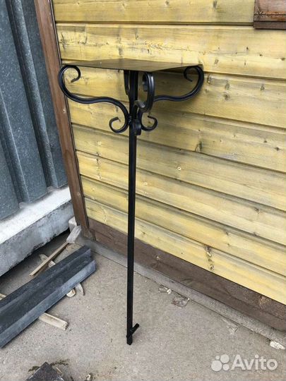 Ритуальный столик