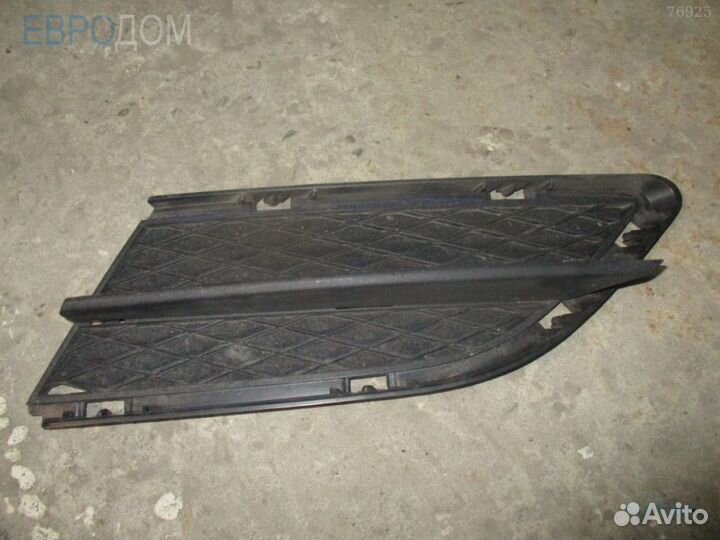 Решетка бампера левая BMW E90 LCI s1074885
