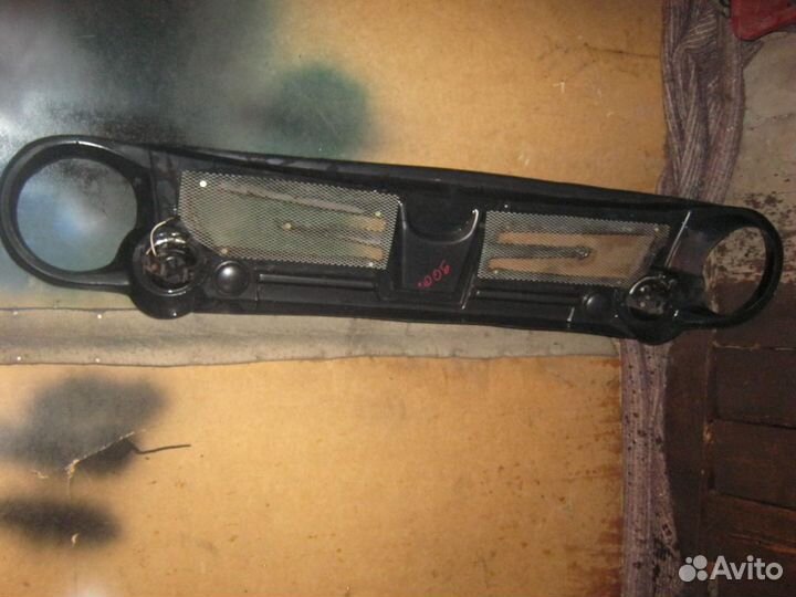 Решетка радиатора