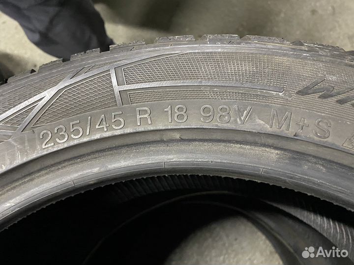 Vredestein Wintrac Pro 235/45 R18 98V