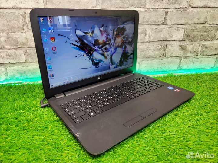 Ноутбук HP Pentium N3700 R5 M330 RAM4Gb SSD240Gb