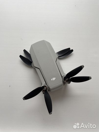 Квадрокоптер дрон dji mavic mini fly more combo