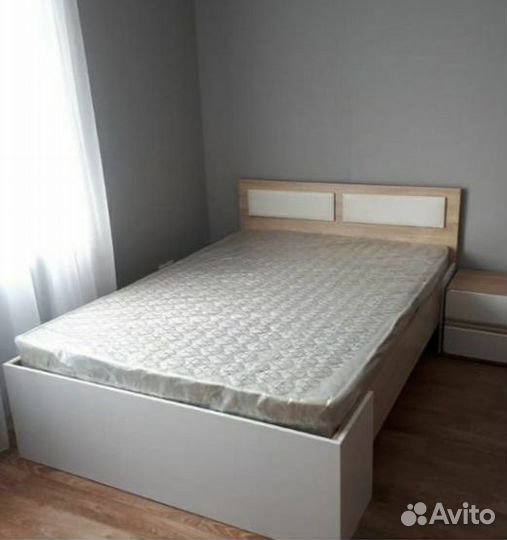 Кровать двухспальная