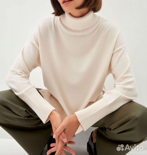 Кофта женская новая S