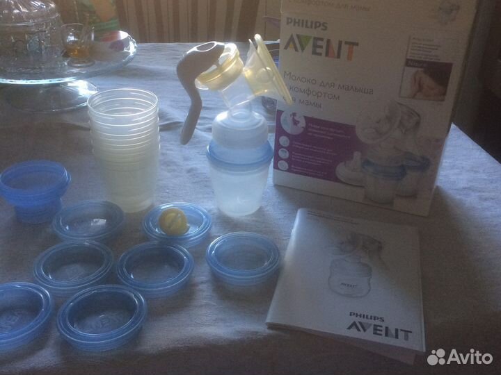 Молокоотсос avent ручной с комплектом контейнеров