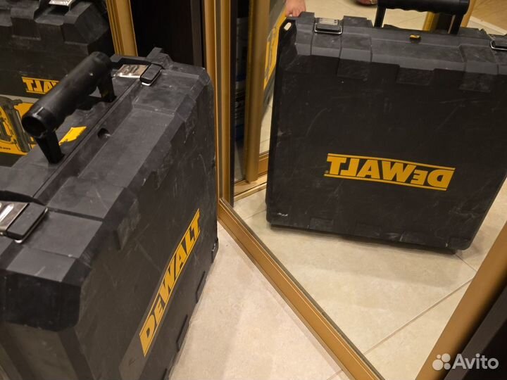 Гвоздезабивной пистолет Dewalt DCN 890