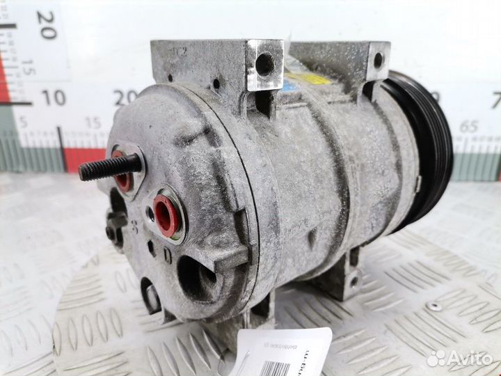 Компрессор кондиционера Volvo S40 рест. 2001