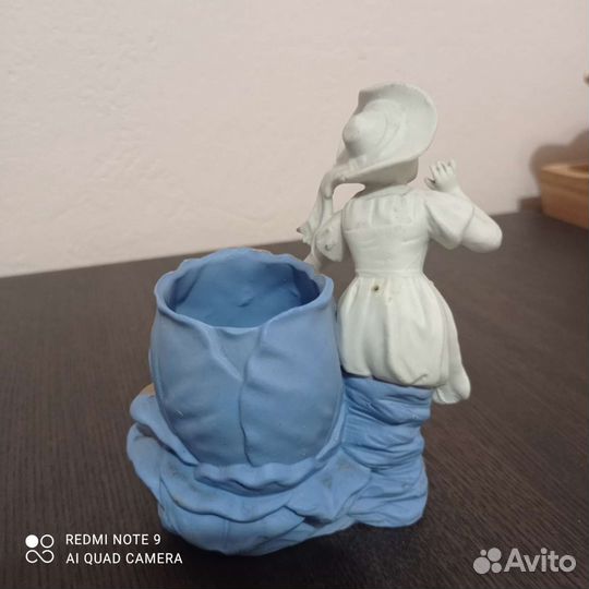 Статуэтка-вазочка, Германия