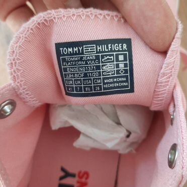 Кеды Tommy hilfiger 41. Новые
