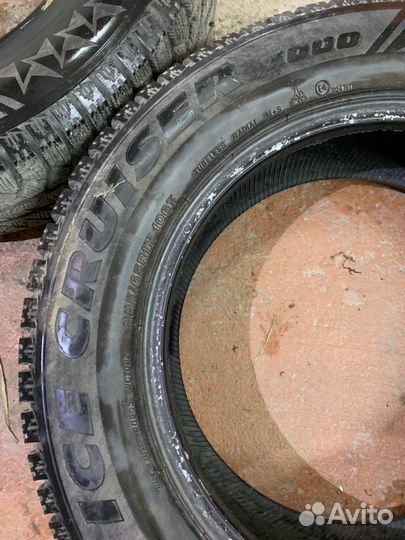 Bridgestone Ice Cruiser 7000 225/65 R17