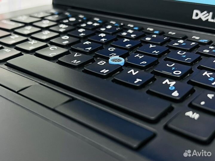 Dell Latitude 7490 14