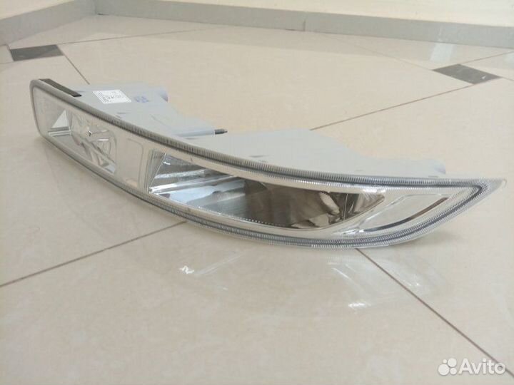 Поворотник передний левый Nissan Almera Classic