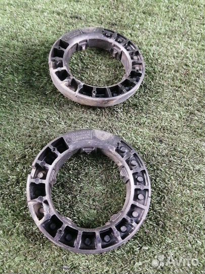 Опора амортизатора передняя Mercedes-Benz C-Class