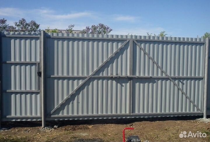 Распашные ворота заказать профессионально