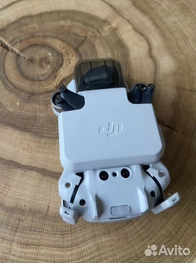 Квадрокоптер DJI Mini 2 Fly More Combo