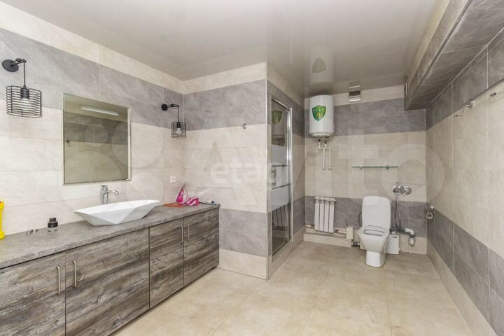 Продам помещение свободного назначения, 283.2 м²